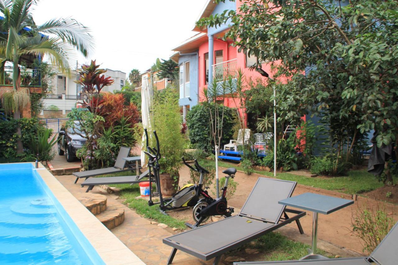 Umusambi B&B Kigali Exterior photo