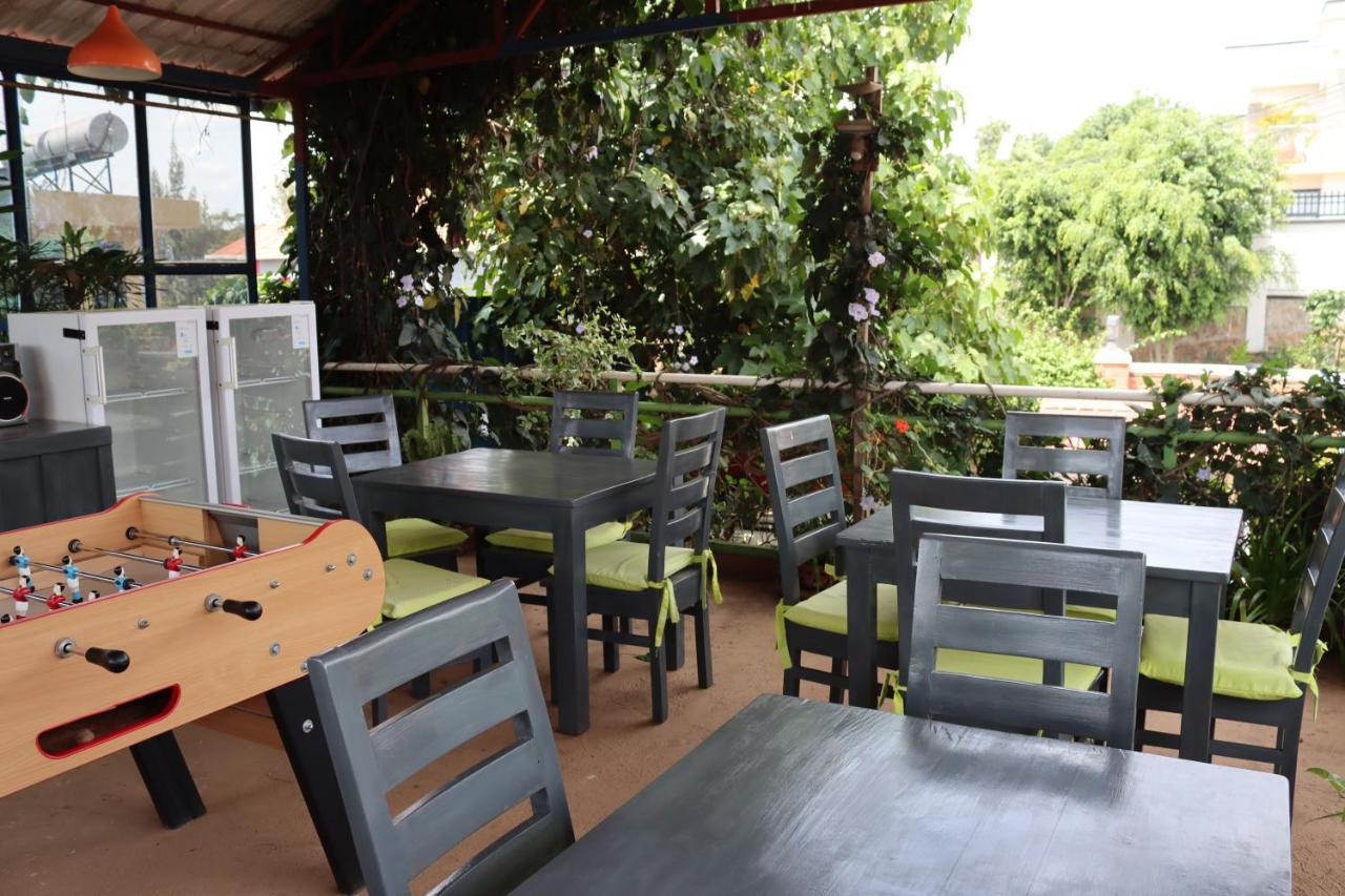 Umusambi B&B Kigali Exterior photo