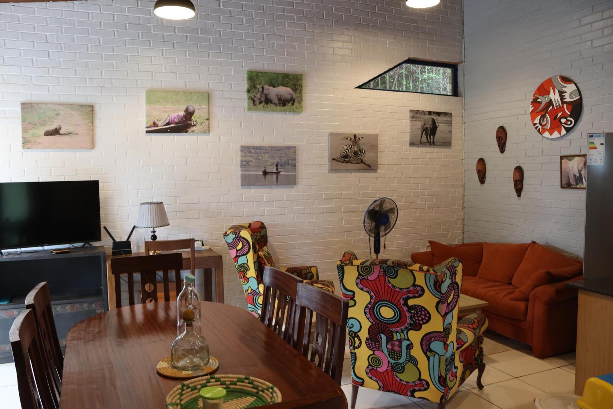 Umusambi B&B Kigali Exterior photo