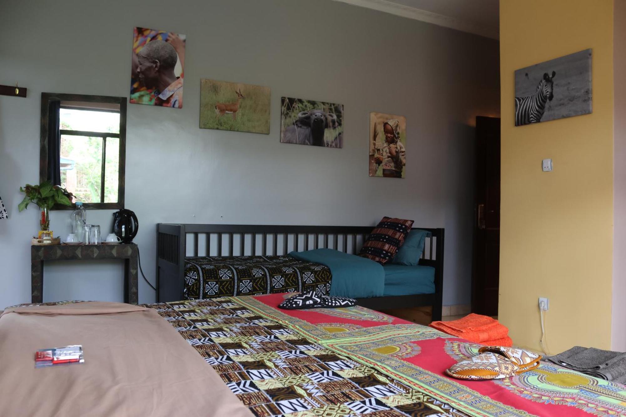 Umusambi B&B Kigali Exterior photo