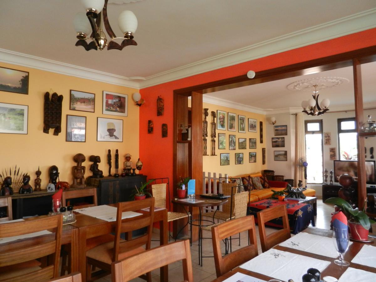 Umusambi B&B Kigali Exterior photo