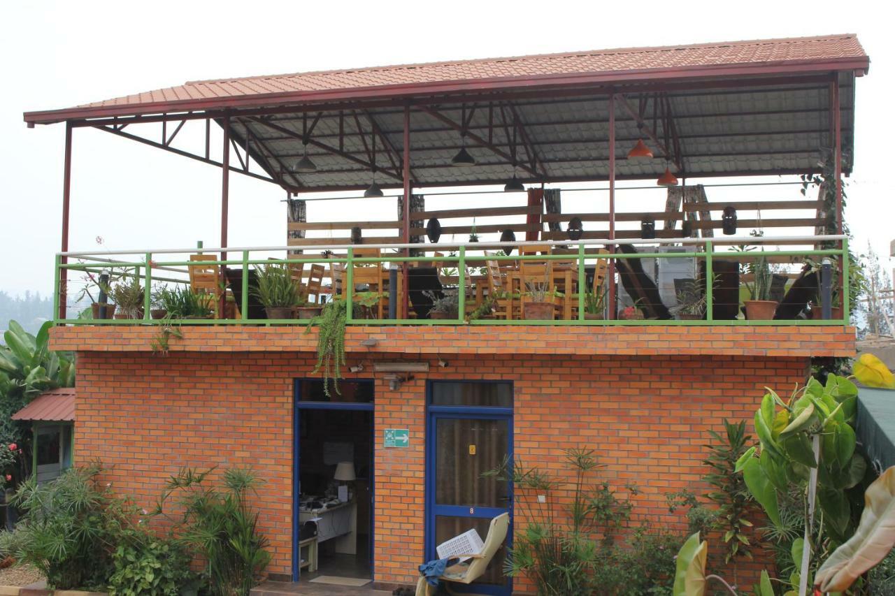 Umusambi B&B Kigali Exterior photo