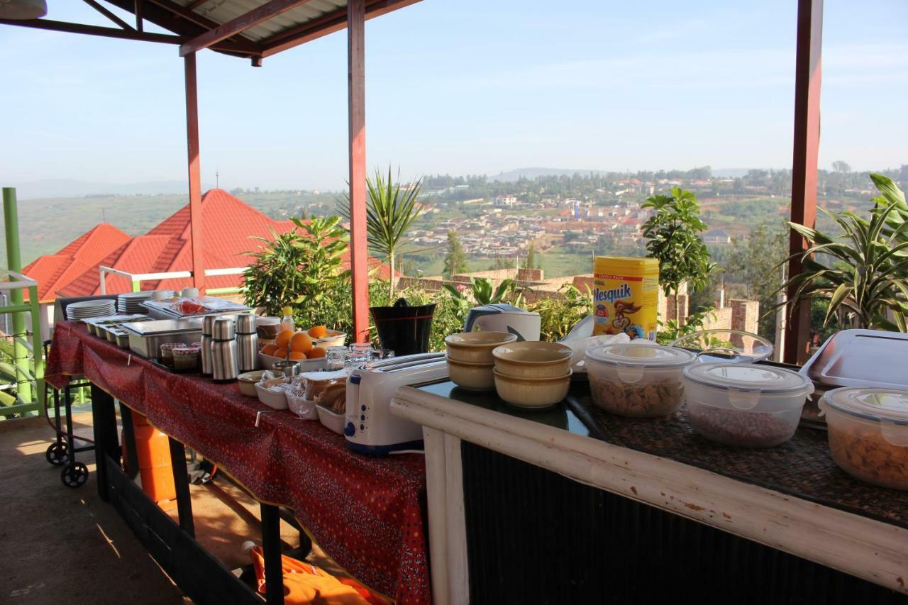 Umusambi B&B Kigali Exterior photo