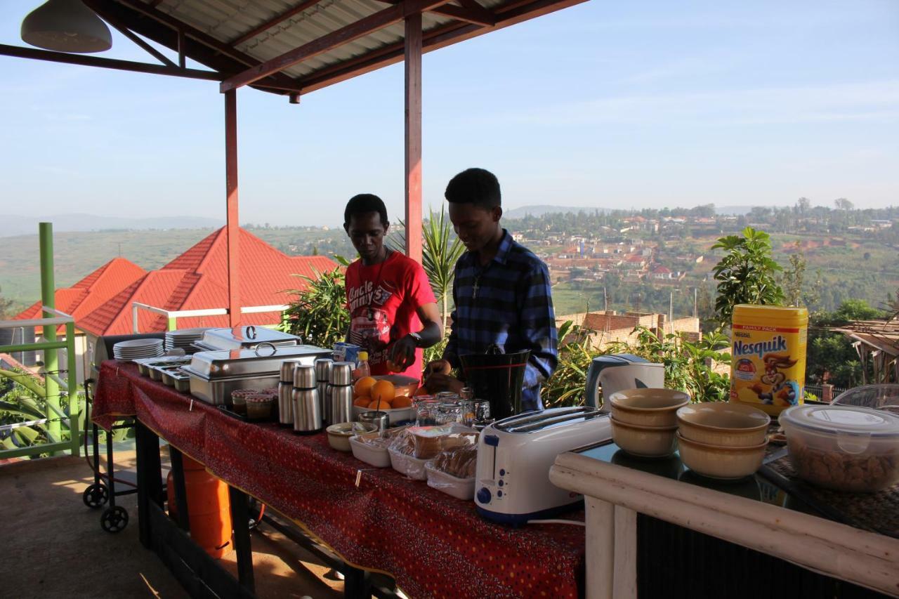Umusambi B&B Kigali Exterior photo
